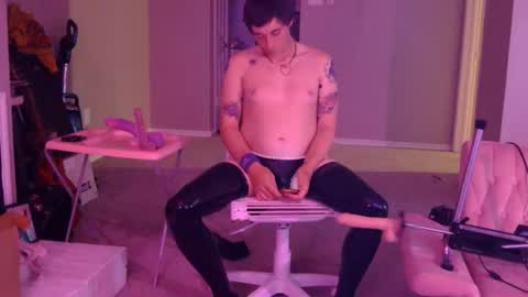 Nicolette online show from June 8, 1:28 am
