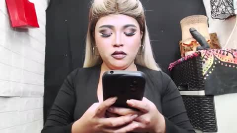 sexy kia online show from November 22, 6:21 pm