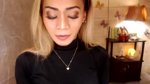 angel online show from February 4, 11:31 pm