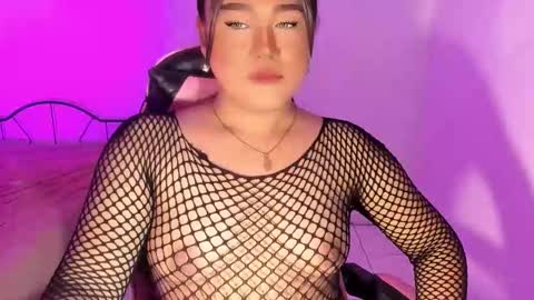 1lovelymess online show from September 22, 3:45 am