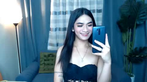 2hotblowjob694uxxx online show from June 18, 12:43 pm