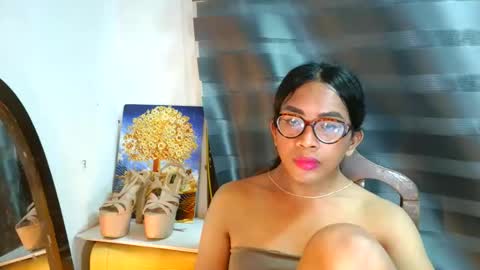 _karie_ online show from April 5, 5:49 am