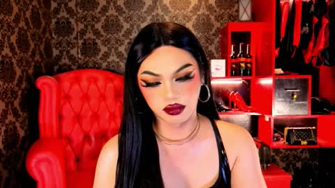 Raven Strauss online show from September 19, 7:19 pm