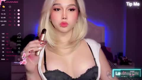 Snapshot of _nippleticklexxx chatting on September 9, 10:41 pm Lily online show from September 9, 10:41 pm