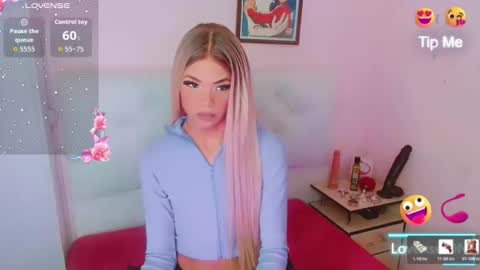 _shadday_ online show from April 11, 7:25 am