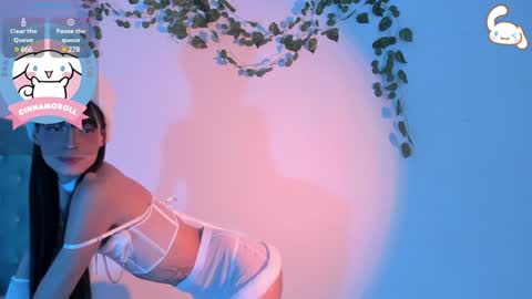 Jennie online show from December 8, 1:03 pm