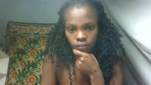 aadienne online show from June 18, 5:28 pm