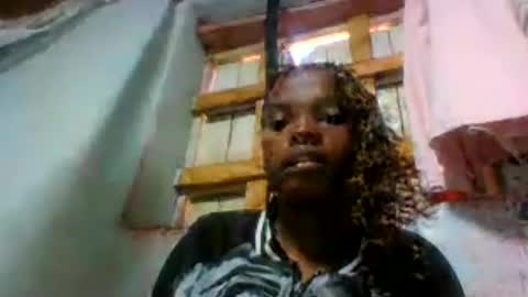 aadienne online show from June 27, 12:22 pm