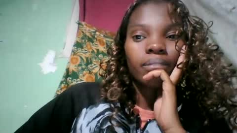 aadienne online show from June 30, 4:40 pm