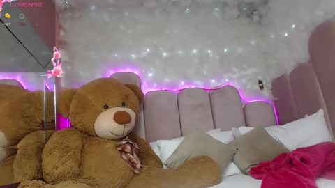 alana madison online show from March 7, 12:37 pm