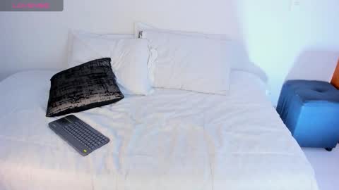 aleexiiaa online show from September 22, 12:10 pm