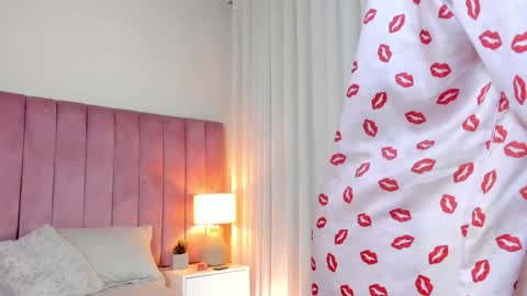 Alejandra Arango online show from January 29, 4:52 pm