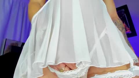 Alejandra online show from February 13, 1:12 am