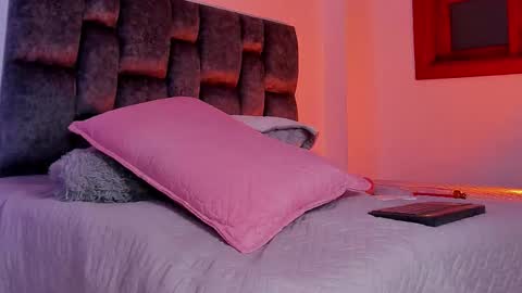 alexxus_smith online show from January 12, 5:31 pm