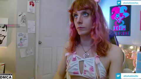 Alice Hatchette online show from March 31, 7:38 pm