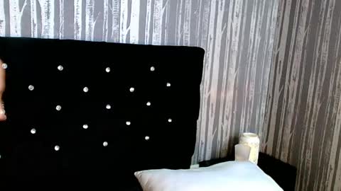 alicee_moonn online show from February 27, 8:15 pm