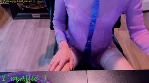 Allie online show from January 11, 4:03 pm