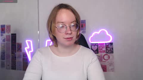 Hi im Amanda online show from April 6, 10:37 am