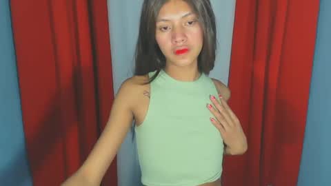 amara_fuck69 online show from January 28, 11:28 pm