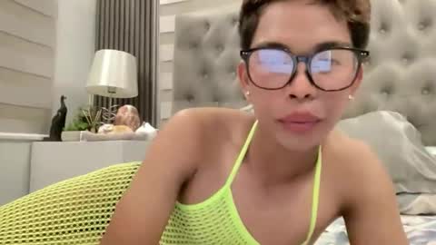 Amelia online show from February 16, 1:20 pm