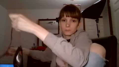 andrea online show from December 3, 7:27 am