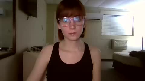 andrea online show from March 12, 3:57 am