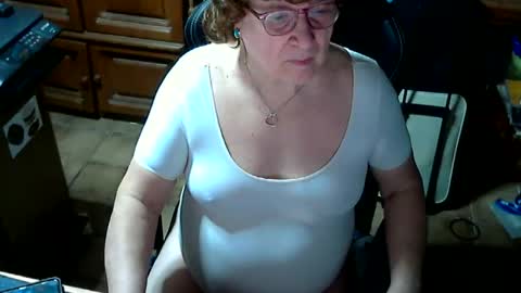 androgynia online show from November 3, 6:23 am