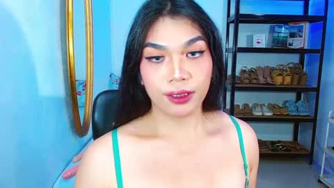 Angela online show from February 17, 7:58 am
