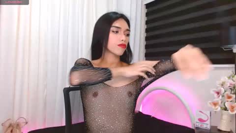 SENORITA online show from November 5, 11:26 pm