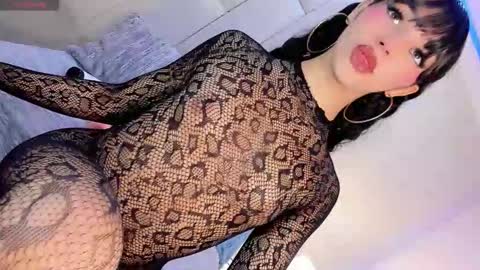 angeles_bust online show from November 11, 8:54 pm