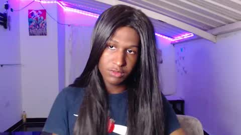 Danielle online show from December 17, 7:07 am