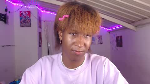 Danielle online show from December 22, 7:22 am