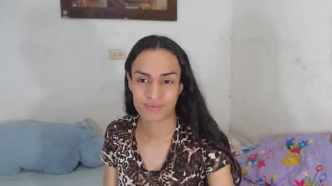 ints marianaroldan945 online show from January 16, 10:56 am