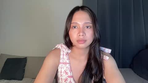 Annette 03 online show from November 15, 6:28 pm