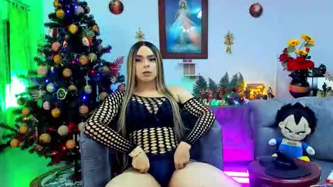 ari_sexy10 online show from December 4, 8:19 am