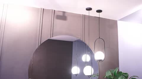 Ariaa online show from March 31, 7:05 pm