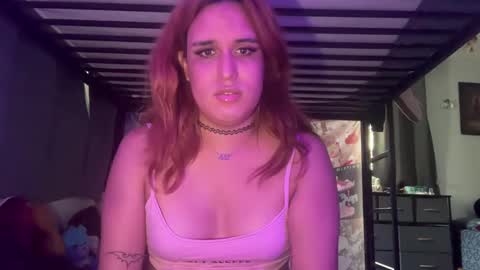 Snapshot of ariawestlove chatting on October 15, 6:41 pm Aria online show from October 15, 6:41 pm