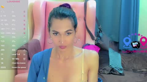 VAL online show from April 5, 8:29 pm