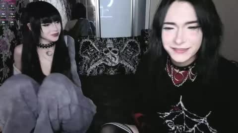 Alove online show from February 8, 8:04 pm