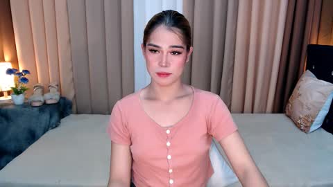 Snapshot of ashleycooper14 chatting on January 7, 11:33 am Hello ur lovely ash online show from January 7, 11:33 am