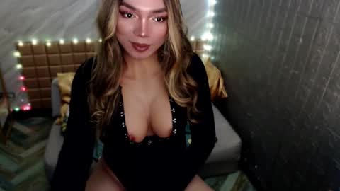 BELLA NOTCH online show from March 10, 4:21 pm