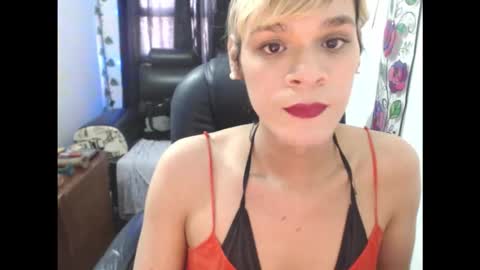 Snapshot of auroraaddams chatting on October 21, 8:21 pm AURORA online show from October 21, 8:21 pm