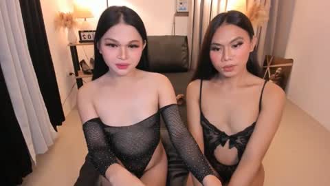 Goddess Ayla online show from August 3, 11:49 am