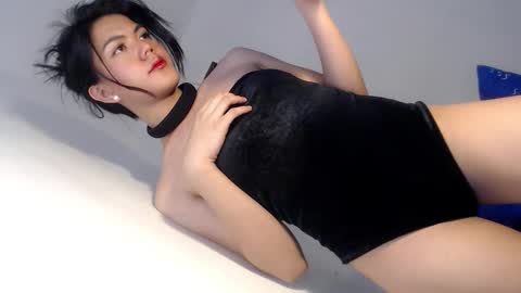Snapshot of baddie_bunnyx chatting on January 16, 11:37 pm Hello  im your lovely Cheska online show from January 16, 11:37 pm