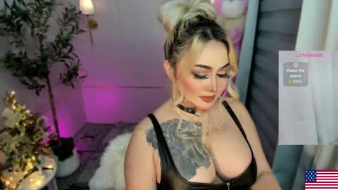 Miss Alexa Fields  online show from December 5, 9:21 pm