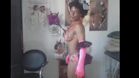 Snapshot of bardotbigcocktsx chatting on February 28, 12:52 pm bardotbigcocktsx online show from February 28, 12:52 pm