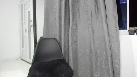 isabella online show from January 2, 6:07 am