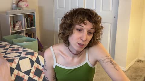 bellababy444 online show from February 3, 5:46 pm