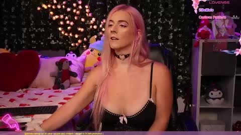 Bellalunabear trans   JadePlant Cis online show from February 21, 5:42 pm