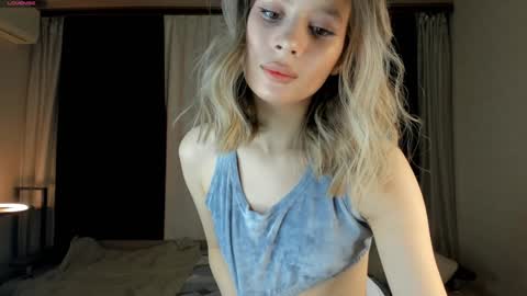 Elizabeth  online show from December 7, 9:17 pm